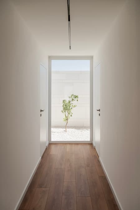 Tneib House